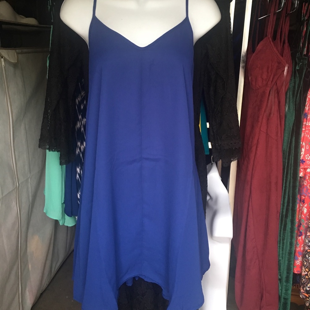 Dress - Picture 2 of 3